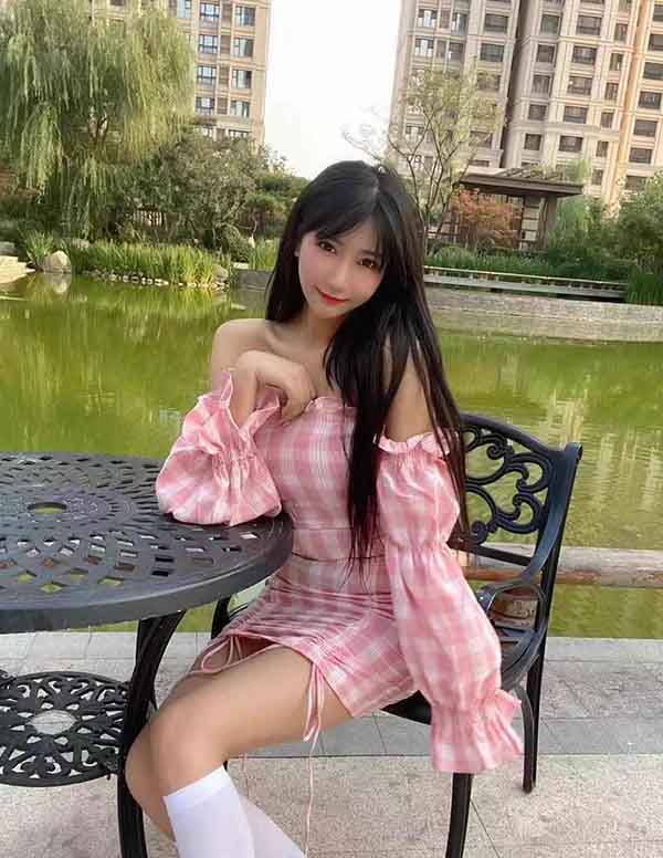 迪拜围经纪人微信